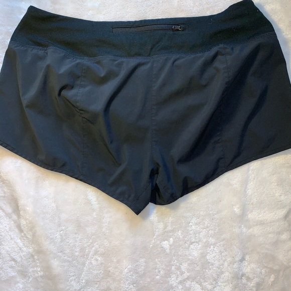 Nike running shorts - Picture 6 of 6